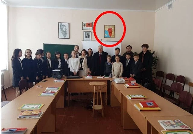 Mαζέψτε τους! Με τη Μεγάλη Αλβανία γαλουχούνται οι …Αλβανοί της …Ουκρανίας